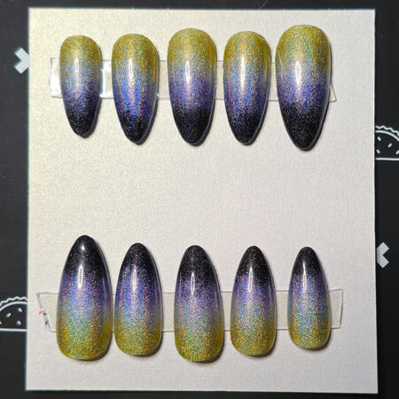 Pastel Nonbinary Holographic Gradient